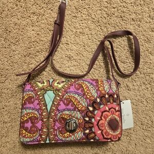 Vera Bradley Resort Medallion Pink and Green Paisley Turnlock Crossbody Bag, NWT